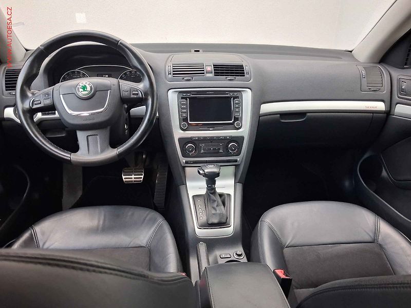 Škoda Octavia (2013) 2.0 TDi 4x4, Scout, DSG - fotka 8 z 19
