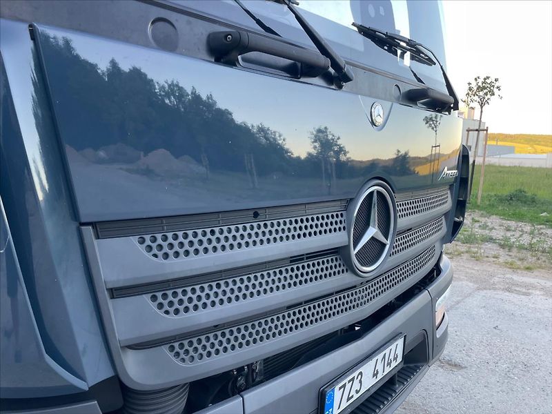 Mercedes-Benz 818,NOVÉ STK, PŮVOD ČR,   5,1 - fotka 16 z 18