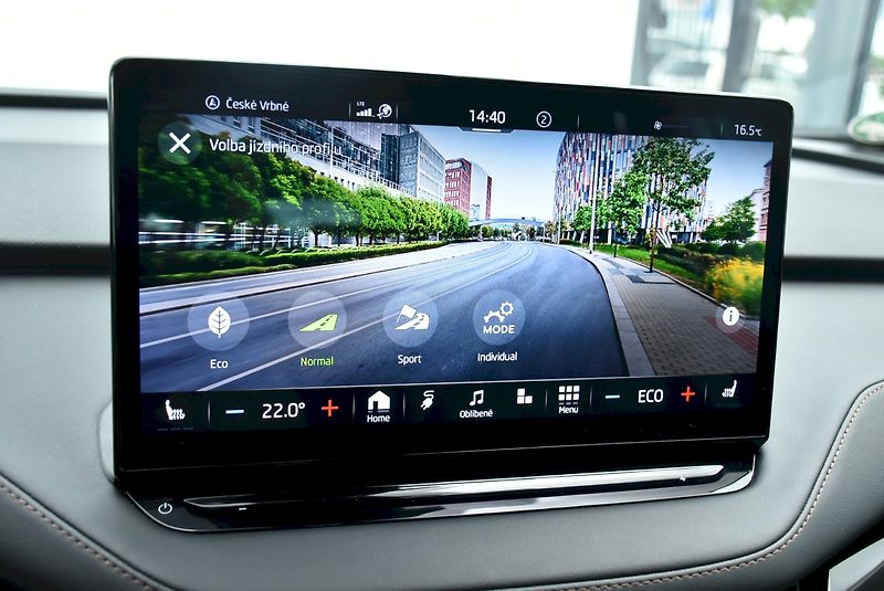 Škoda Enyaq (2022) 80 150Kw Desing paket Suite - fotka 15 z 34