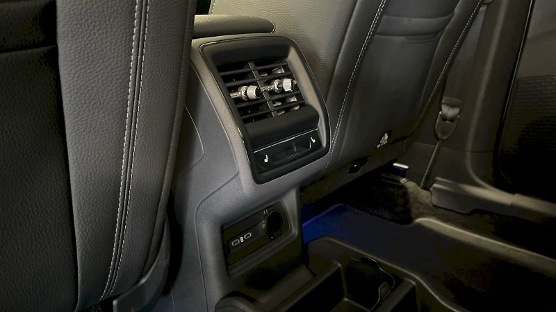 Škoda Kodiaq (2024) Exclusive Selection 2.0TDI 142 - fotka 16 z 38