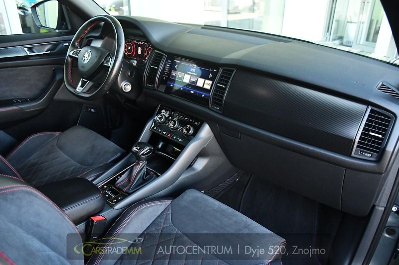 Škoda Kodiaq RS 2,0TDi VIRTUAL PANOR 2xALU  - fotka 16 z 56