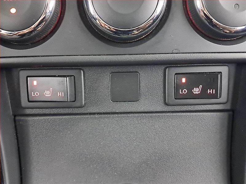 Mazda 6 (2011) 2.2 MZR-CD, po STK, pěkný stav - fotka 19 z 20