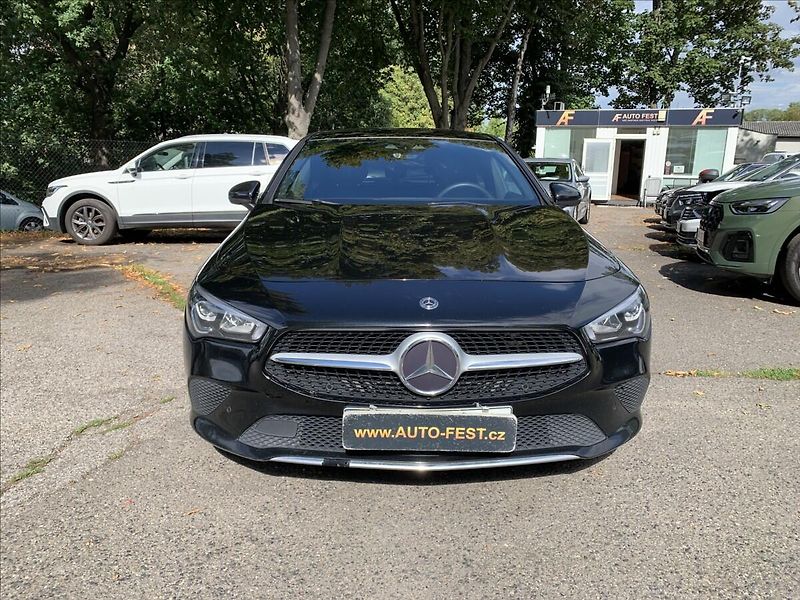 Mercedes-Benz CLA 2,0 200D - fotka 2 z 21