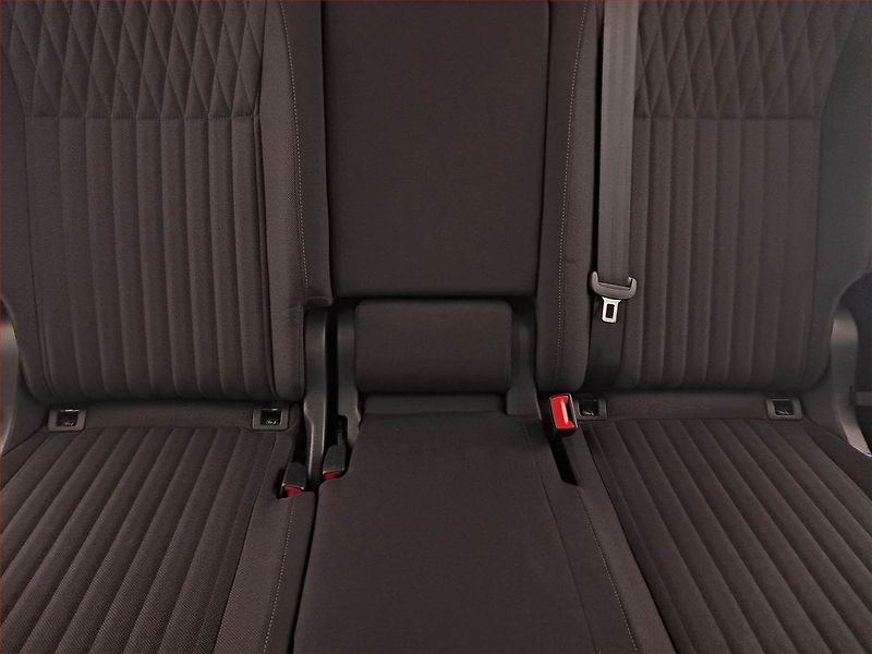Volkswagen Tiguan Allspace (2023) Life 2.0 TDI - fotka 10 z 19
