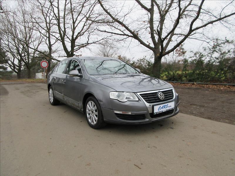 Volkswagen Passat 2,0 TDi, 103 Kw, Vada Turba, N - fotka 4 z 21