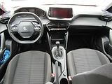 Peugeot 2008 (2020) 1.2PT, AC, servis.kniha - náhled 8