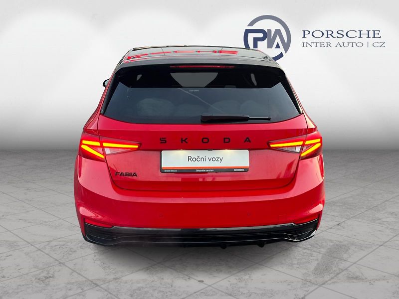 Škoda Fabia 1.0TSi Monte Carlo - fotka 8 z 21