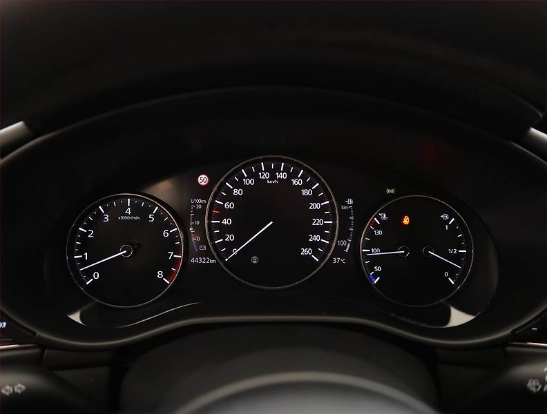 Mazda 3 (2019) 2.0 Skyactiv-G - fotka 11 z 21