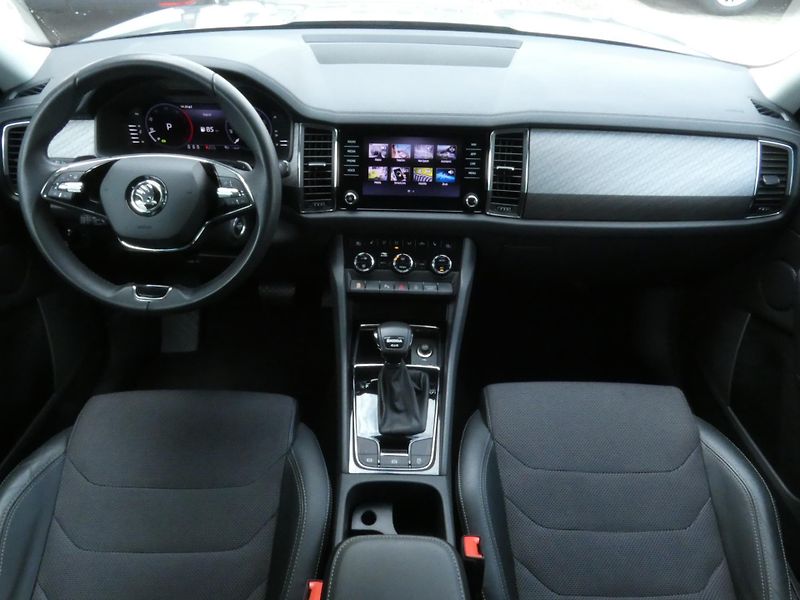 Škoda Kodiaq (2023) Style 2.0 TDI 147KW DSG 4x4 - fotka 16 z 30
