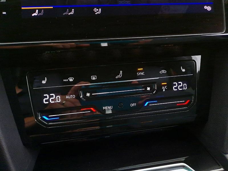 Volkswagen Arteon Shooting Brake (2023) R 2.0 TSI 4Motion (235kW/320k) - fotka 14 z 29