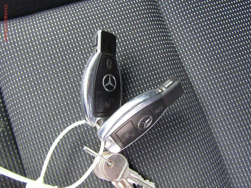 Mercedes-Benz Třídy B (2012) 1.6i B200, AT, bixen, navi, - fotka 24 z 24