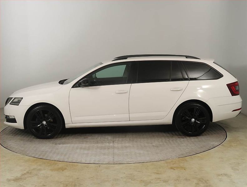Škoda Octavia (2018) Style 2.0 TDI, Automat - fotka 3 z 21