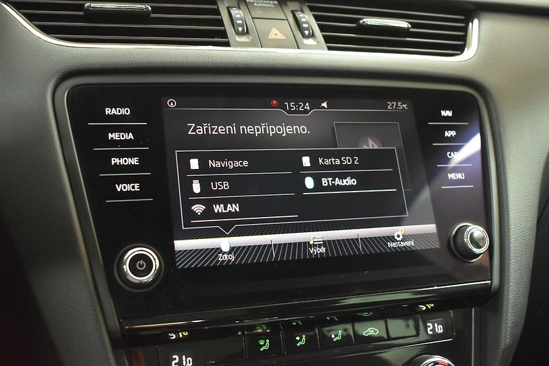 Škoda Octavia 1.6 TDI 85kW DSG*ACC*CAR-PLAY* - fotka 26 z 41