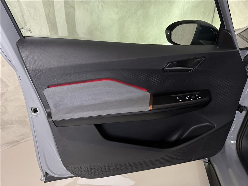 Cupra Born 150kW LED Tepelko Kessy - fotka 22 z 50