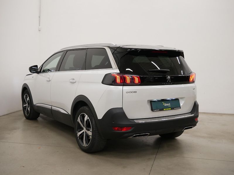 Peugeot 5008 - fotka 3 z 6