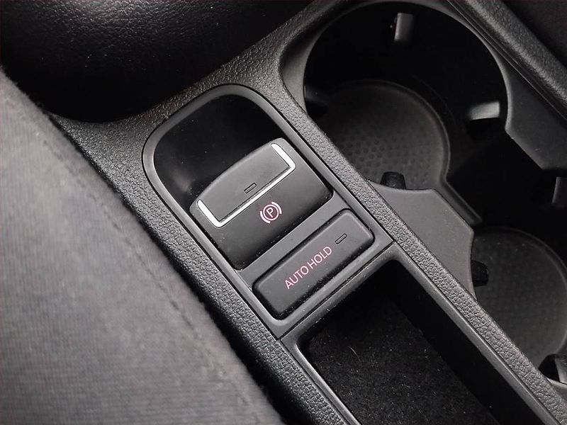 Volkswagen Tiguan (2011) 1.4 TSI, Serv.kniha, Xenony - fotka 17 z 17