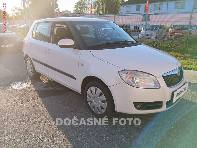 Škoda Fabia (2008) 1.2 i, 2.maj,ČR, tažné - fotka 1 z 3