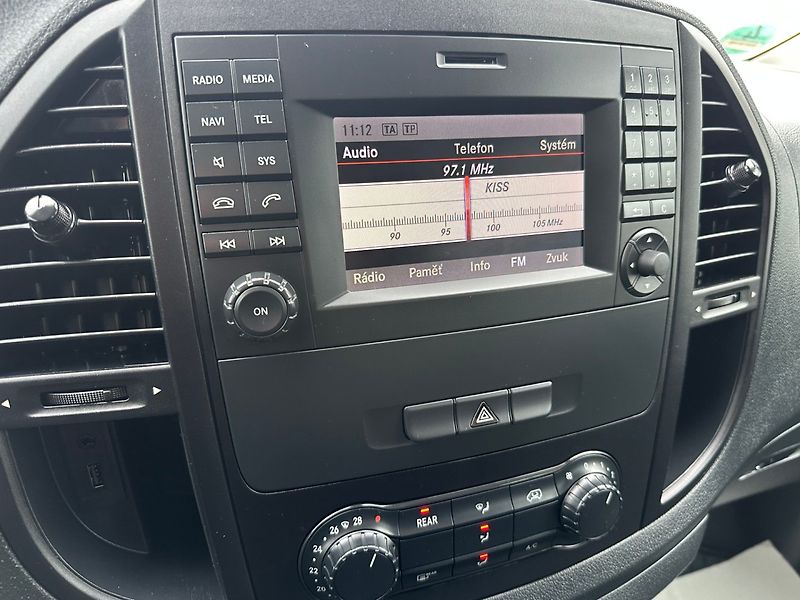 Mercedes-Benz Vito (2019) CDI 111 9-Míst - fotka 16 z 16