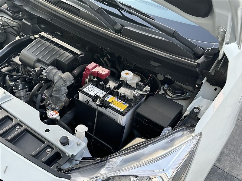 Mitsubishi Space Star 1,2 71PS  Invite A/T - fotka 43 z 53