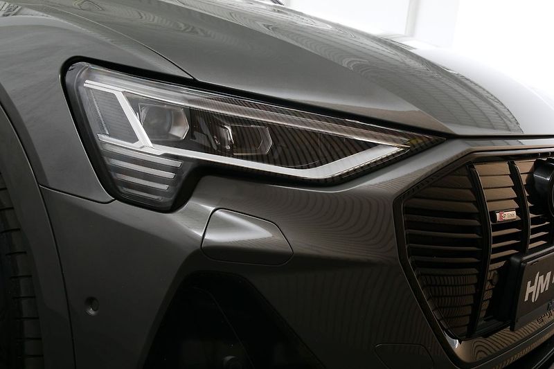 Audi e-tron 55 300kW SB BlackEdit ZÁRUKA - fotka 8 z 48