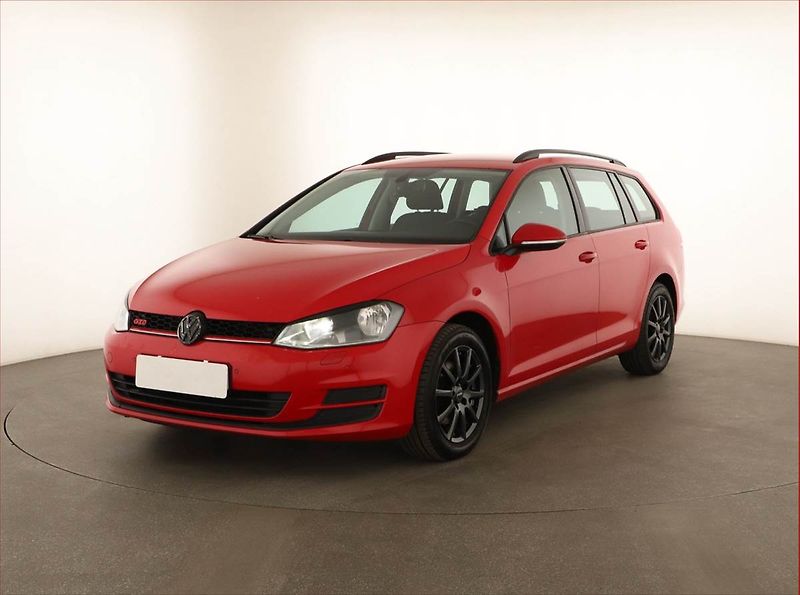 Volkswagen Golf (2015) 1.6 TDI, Tempomat - fotka 2 z 17