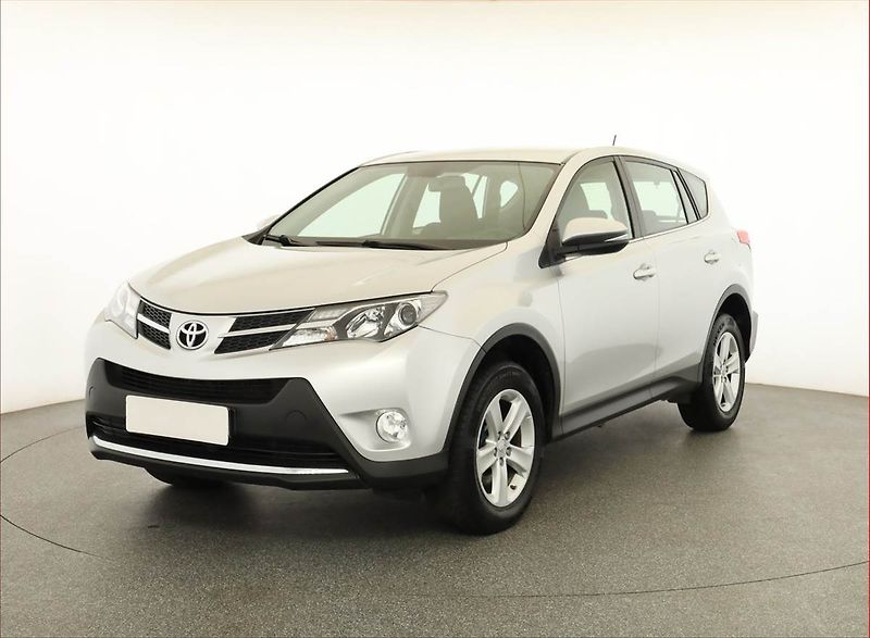Toyota RAV4 (2014) 2.2 D-4D, 4X4, Automat - fotka 2 z 16