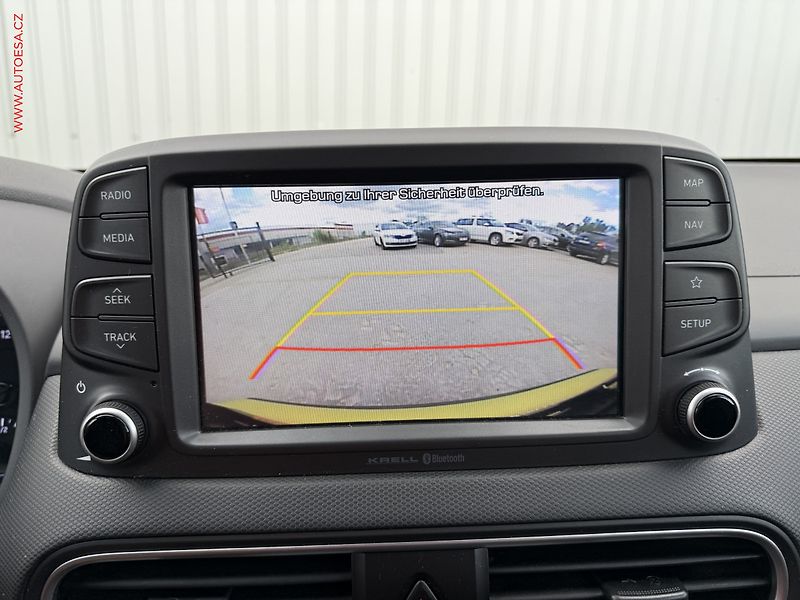Hyundai Kona (2020) 1.0 T-GDi, AC, navi, park - fotka 15 z 18
