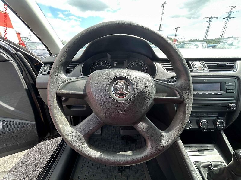 Škoda Octavia (2014) 1.2 TSI, ČR, servis.kniha, AC - fotka 12 z 16