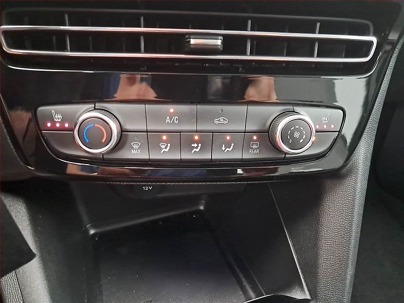 Opel Mokka (2025) 1.2 Turbo - fotka 13 z 18