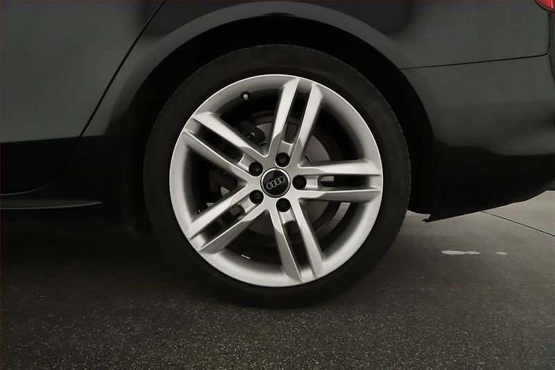 Audi A4 (2014) S-Line 2.0 TDI, 4X4, Automat - fotka 21 z 21