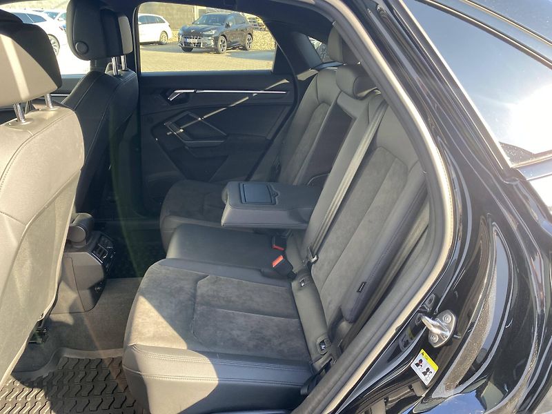 Audi Q3 RS Quattro STT 2,5TFSI - fotka 9 z 27