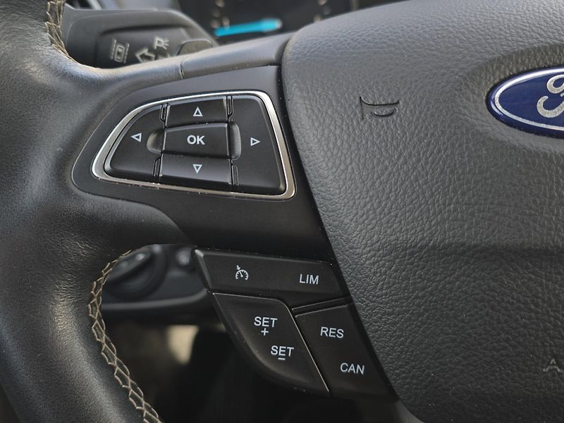 Ford Kuga (2017) Vignale 2.0 TDCi A/T 132kW, 1. - fotka 11 z 29
