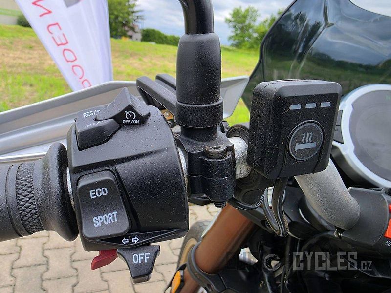 CFMOTO 700 CL-X Heritage (2022) - fotka 14 z 16