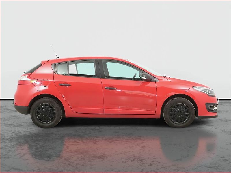 Renault Mégane (2014) 1.5 dCi, Tempomat - fotka 6 z 17