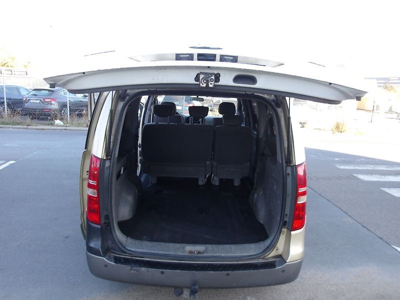 Hyundai H 1 2,5CRDi ČR 6 MÍST Po GO motoru - fotka 16 z 28