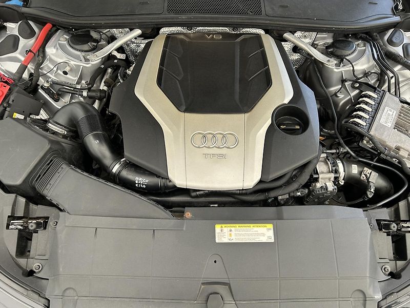 Audi A6 3.0 55 TFSI 4x4 S-Line - fotka 29 z 29