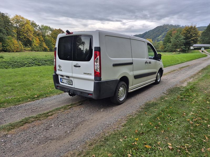 Toyota ProAce (2015) 2.0Hdi Long Tažné - fotka 11 z 20
