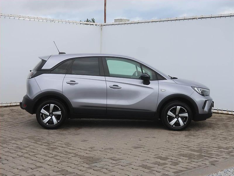 Opel Crossland X (2021) 1.2 Turbo, Serv.kniha - fotka 6 z 17