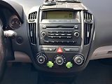 Kia Ceed SW (2009) 1,4 CVVT Active - náhled 9
