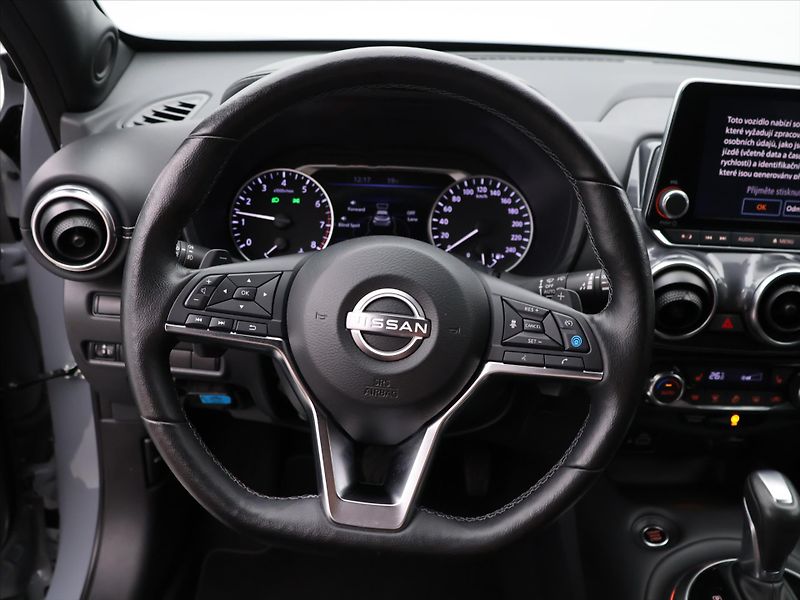 Nissan Juke 1,0 DIG-T Automat CZ Tekna DPH - fotka 17 z 37