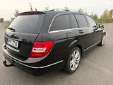 Mercedes-Benz Třídy C Kombi 125 kW diesel  142000 KM - náhled 4