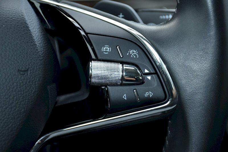 Škoda Superb (2021) Scout 2.0 TDI 147kW 4x4 DSG - fotka 32 z 35