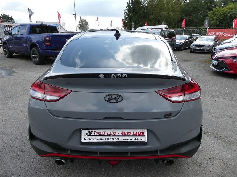 Hyundai i30 2,0 i N 202kW serviska - fotka 8 z 50