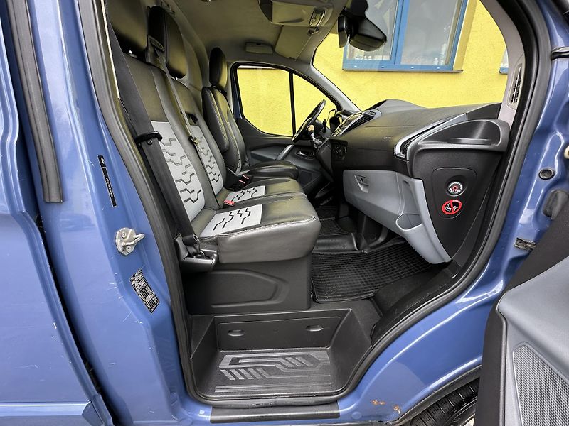 Ford Transit Custom (2014) SPORT 2.2/114Kw  *3.Místa *TZ* - fotka 28 z 41