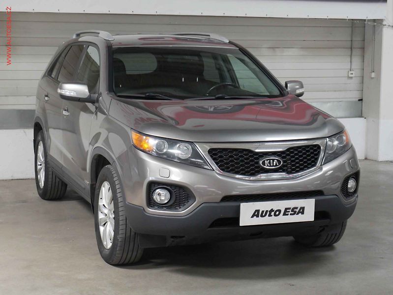 Kia Sorento (2010) 2.2 CRDi 4x4, ČR, Navi, xenon - fotografie inzerátu