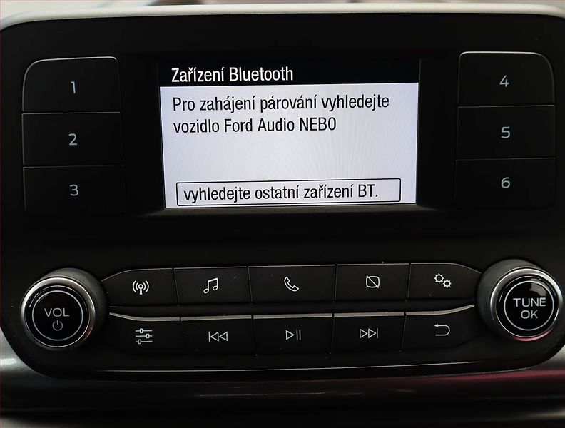Ford EcoSport (2019) 1.0 EcoBoost, Serv.kniha - fotka 15 z 20