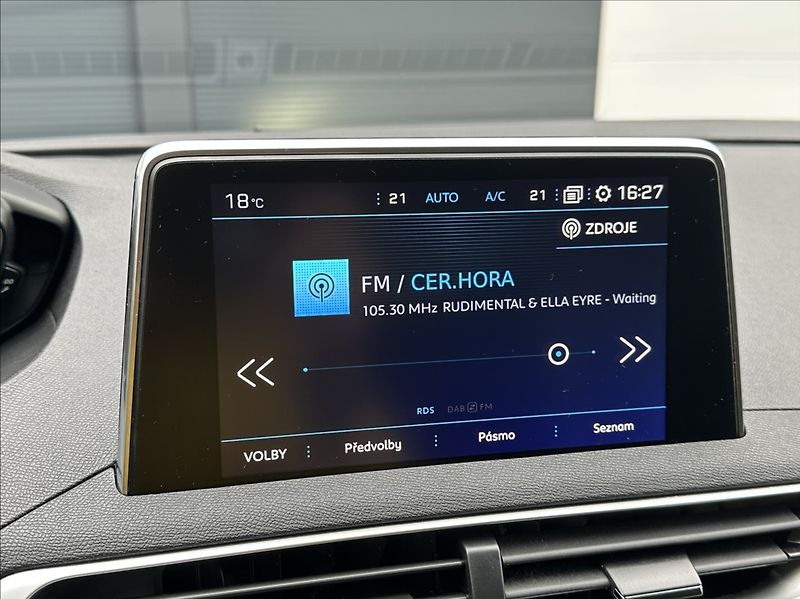Peugeot 3008 1,5 BlueHDI 130PS  Active - fotka 31 z 55