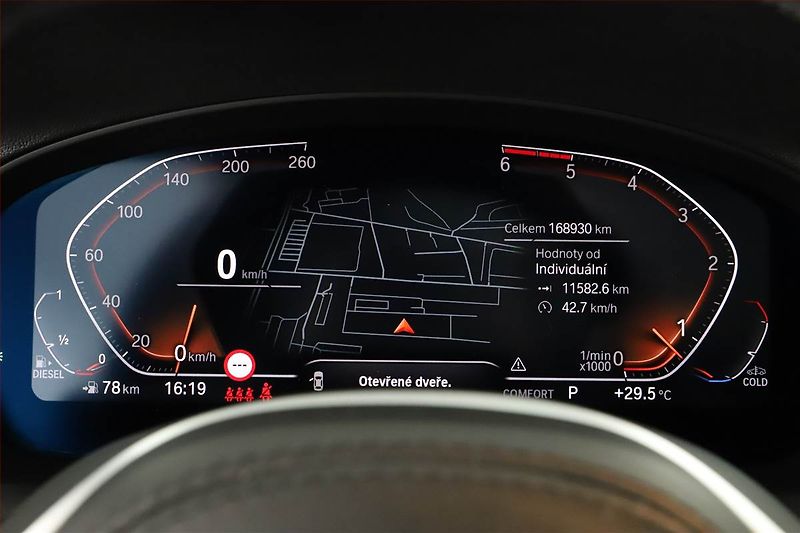 BMW X3 (2021) xDrive30d - fotka 9 z 18