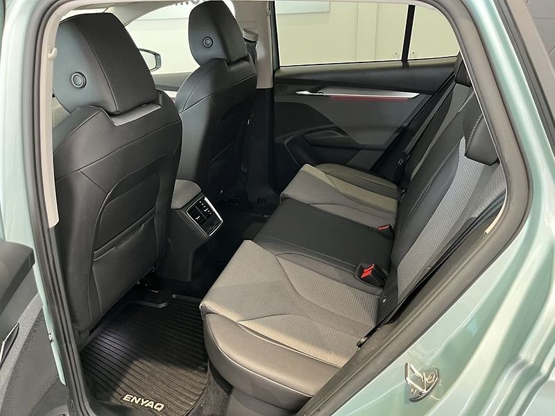 Škoda Enyaq 80x Matrix Kamera Taž ACC - fotka 7 z 20