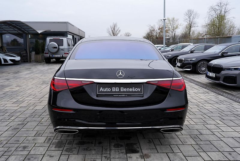 Mercedes-Benz Třídy V V 300d L 4Matic Exclusive AMG - fotka 21 z 45